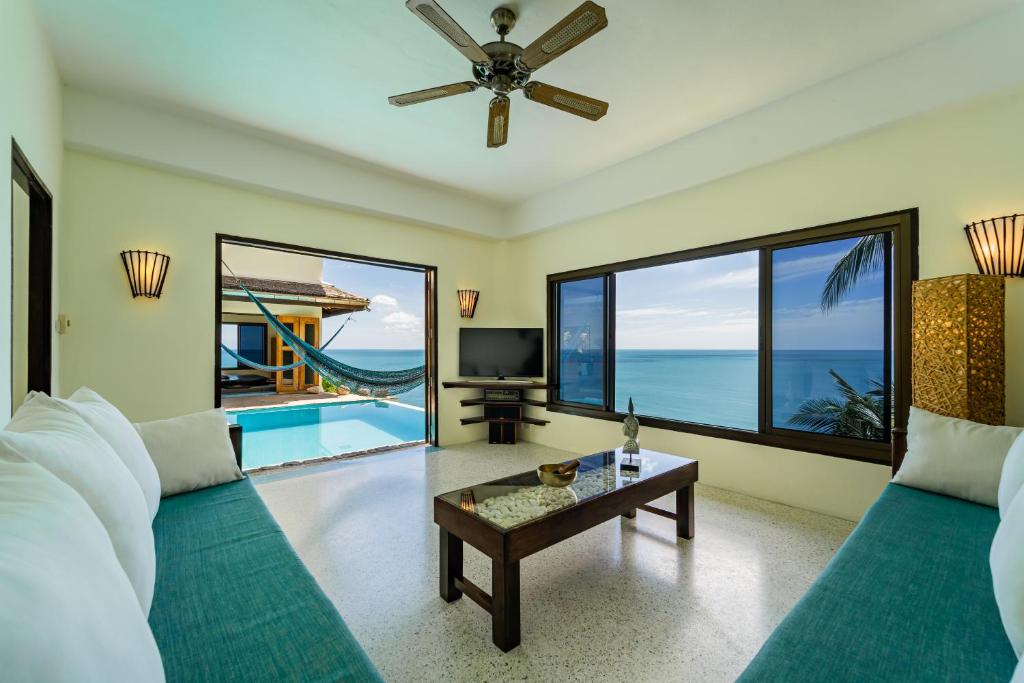 White Azure Villa Koh Phangan