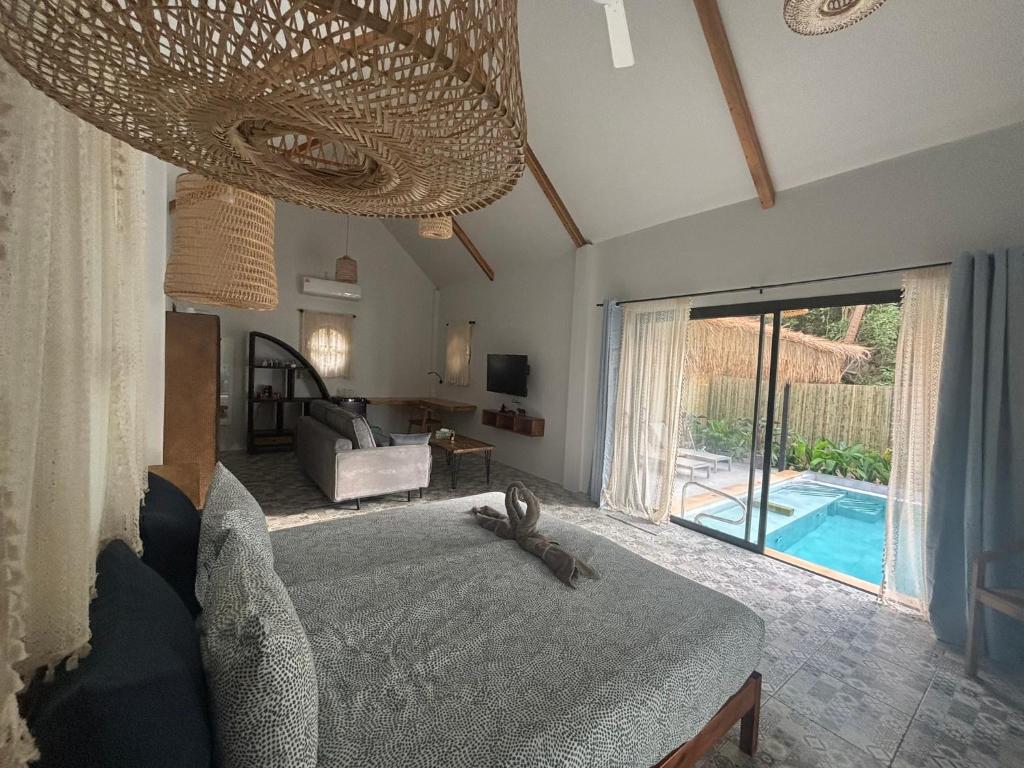 Secret Beach Bungalows